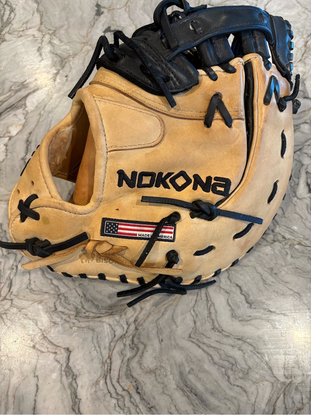Nokona japenese leather 13” left handed first baseman glove